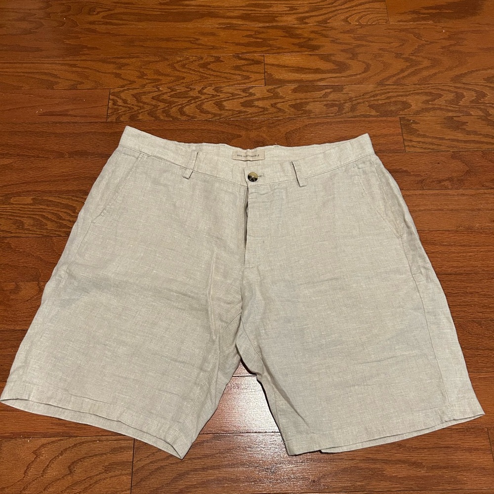 Men's Beige Shorts